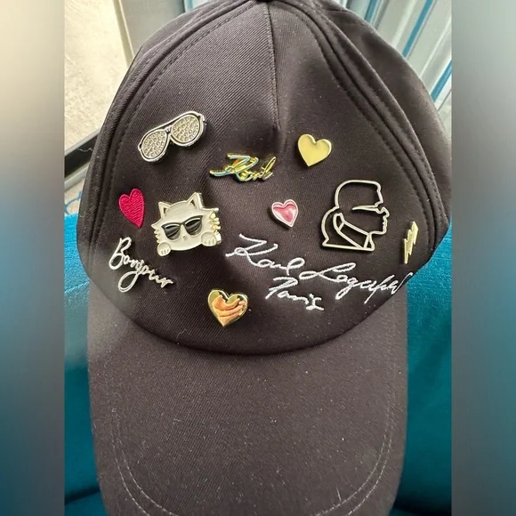 Karl Lagerfeld CATE PINS BASEBALL CAP NWT - Picture 4 of 7